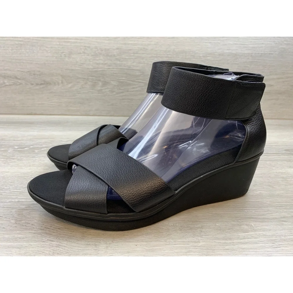 Naturalizer Riviera Women's Sandals Black Leather Wedge 10 W Comfort Shoes